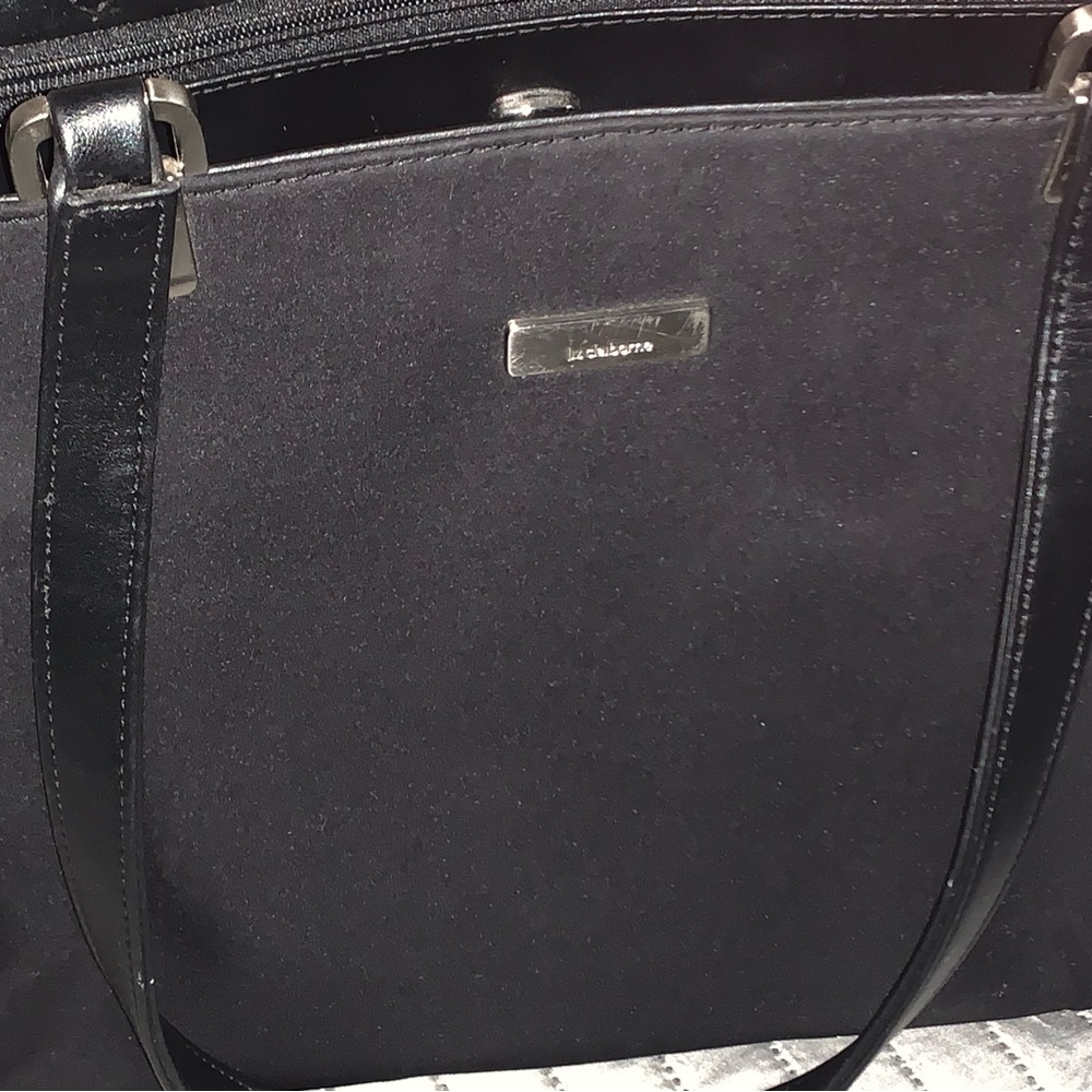 Liz Claiborne Black Tote Bag with Structured Design